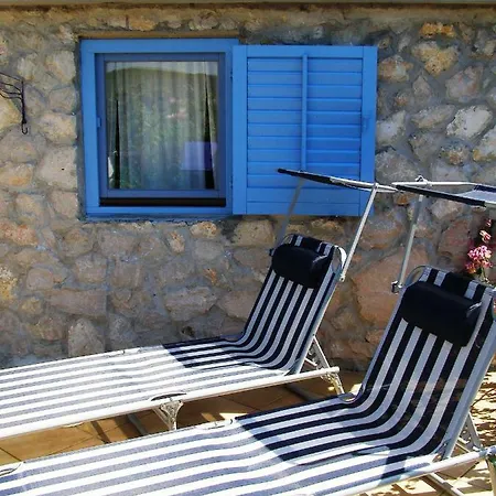 Charming Dalmatian Apartment With Panoramic View Tkon Exterior photo