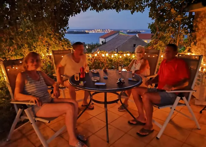Charming Dalmatian Apartment With Panoramic View
