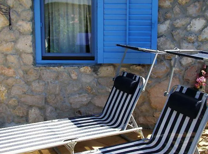 Charming Dalmatian Apartment With Panoramic View